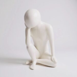 monagani art figurine