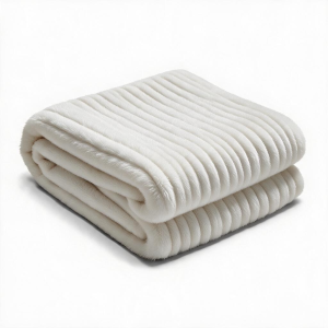 Masenya Throw/Blanket (Faux Fur)